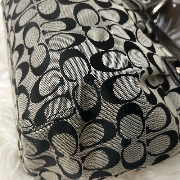 Coach Pleated Signature NS Tote Bag F15047 - Picture 7 of 13